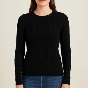 💕🎉HOST PICK🎉💕 Black Cable Knit Crewneck Sweater